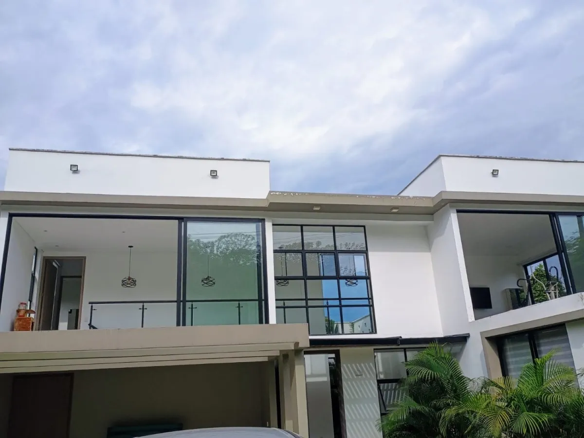 Casa de 5 alcobas en venta en Peon, Jamundí, 303 m² · foto 24 de 24