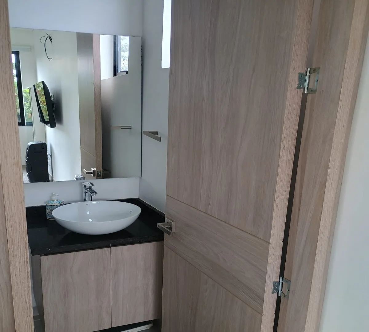 Casa de 5 alcobas en venta en Peon, Jamundí, 303 m² · foto 5 de 24