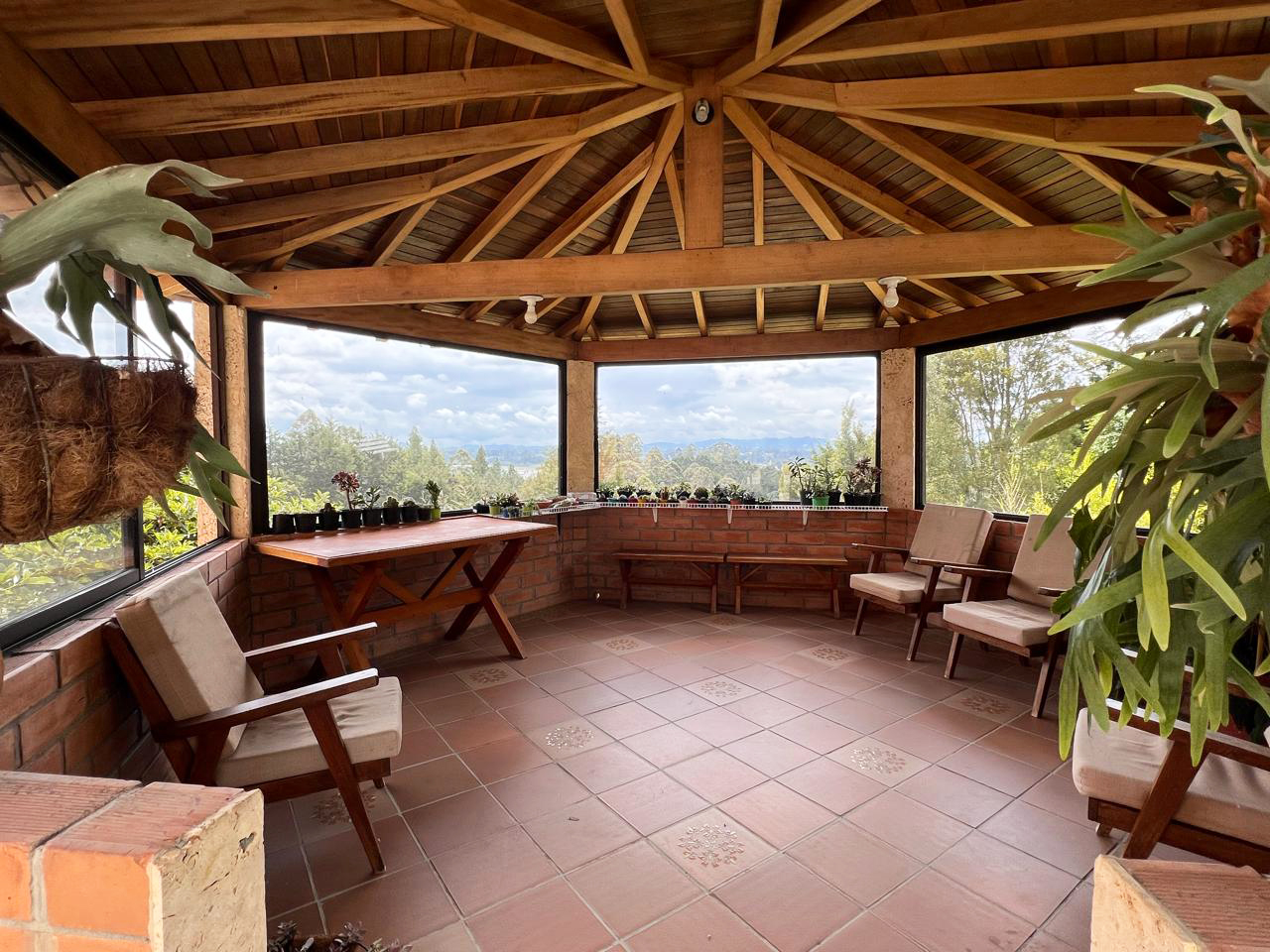 Casa de 3 alcobas en venta en Llano Grande, Rionegro, 270 m² · foto 16 de 18