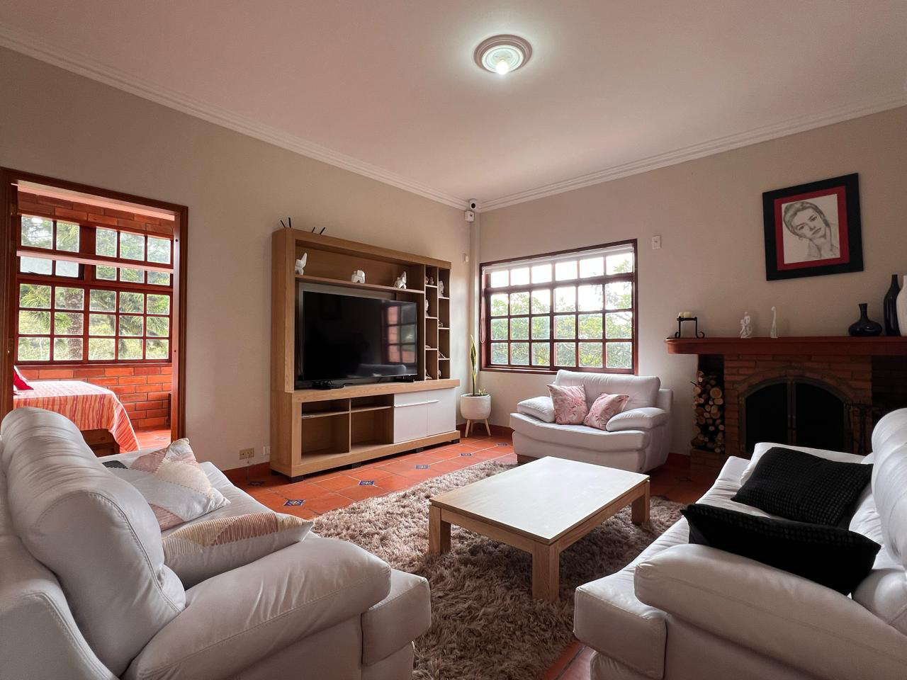 Casa de 3 alcobas en venta en Llano Grande, Rionegro, 270 m² · foto 4 de 18