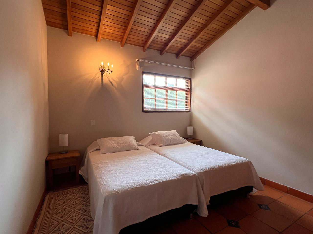 Casa de 3 alcobas en venta en Llano Grande, Rionegro, 270 m² · foto 5 de 18