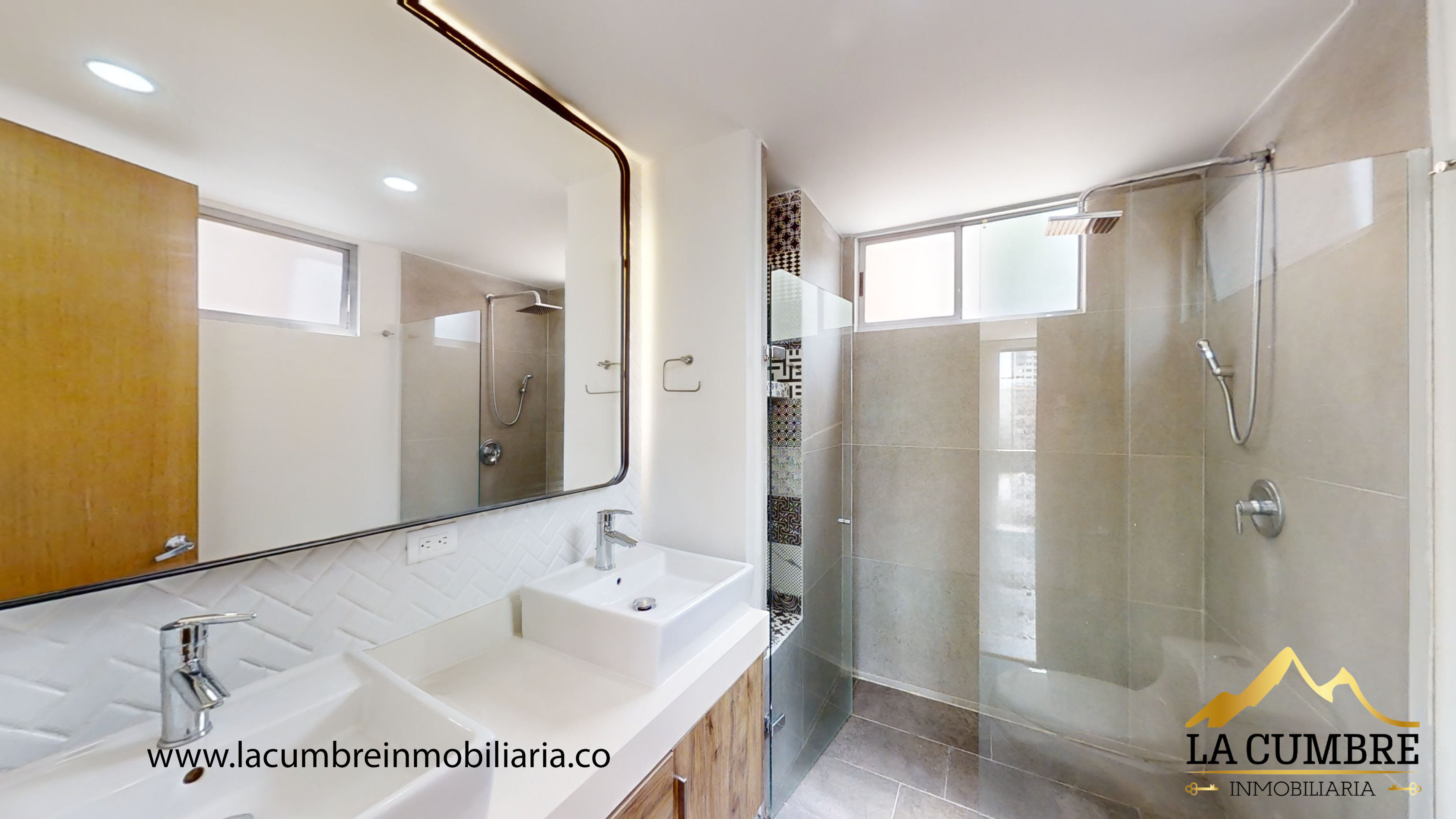 Apartamento de 3 alcobas en arriendo en Los Balsos, Medellín, 178 m² · foto 19 de 20