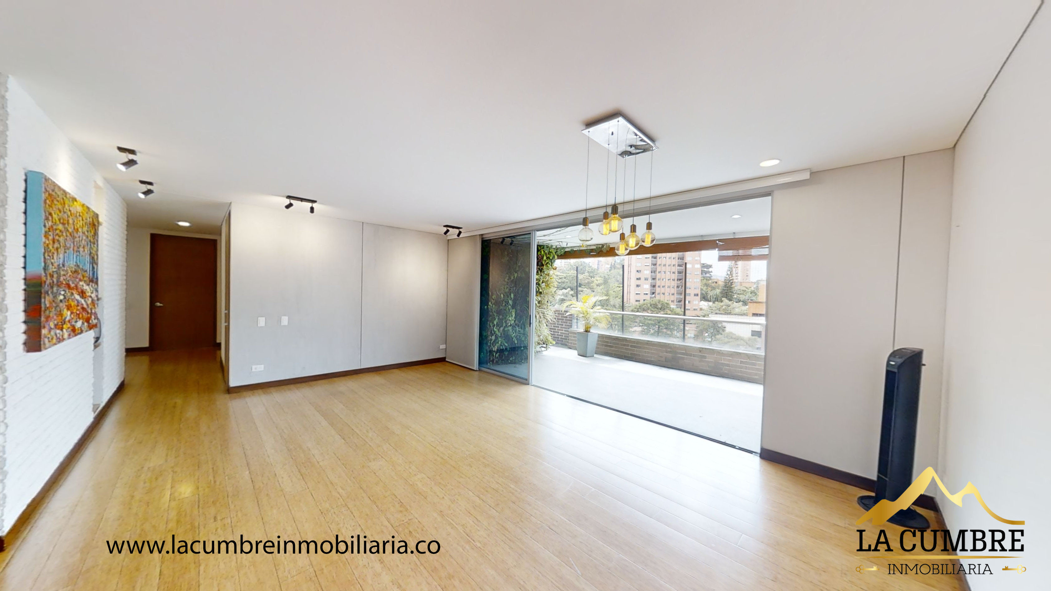 Apartamento de 3 alcobas en arriendo en Los Balsos, Medellín, 178 m² · foto 8 de 20