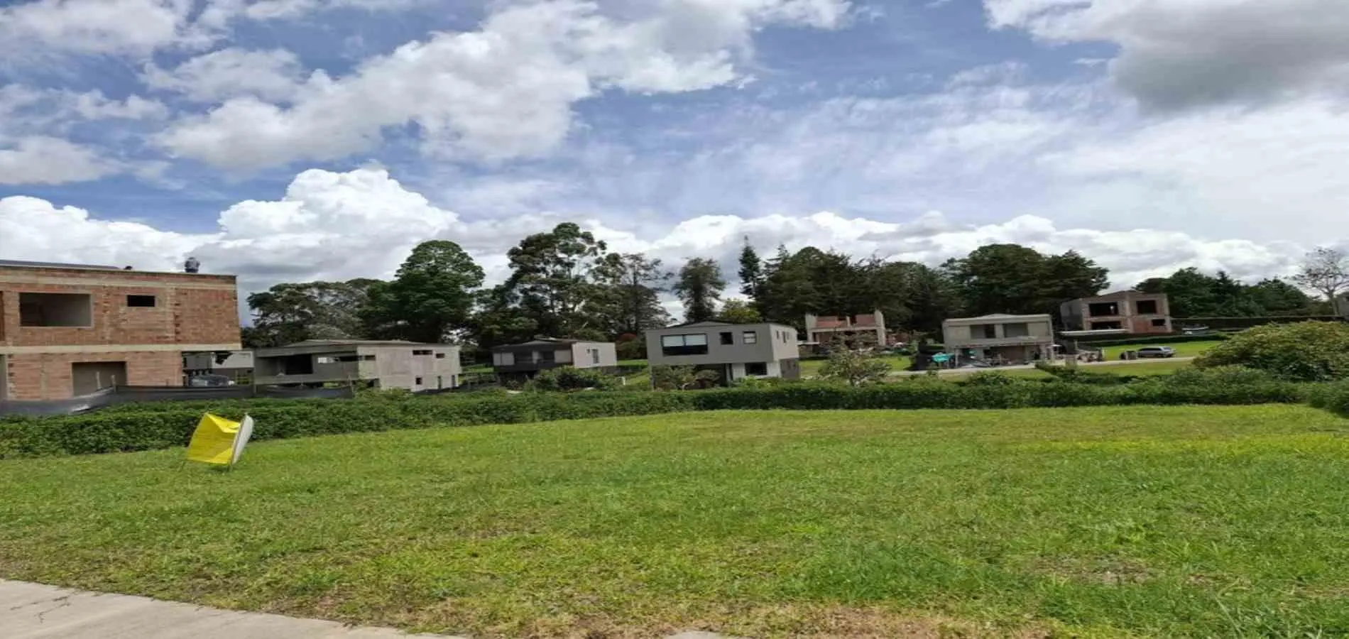 Lote en venta en Llano Grande, Rionegro, 319 m² · foto 2 de 10