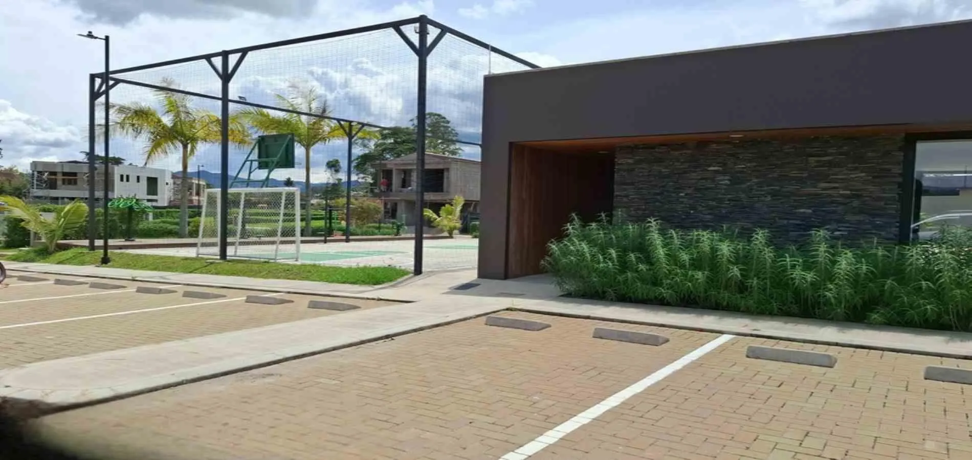 Lote en venta en Llano Grande, Rionegro, 319 m² · foto 9 de 10