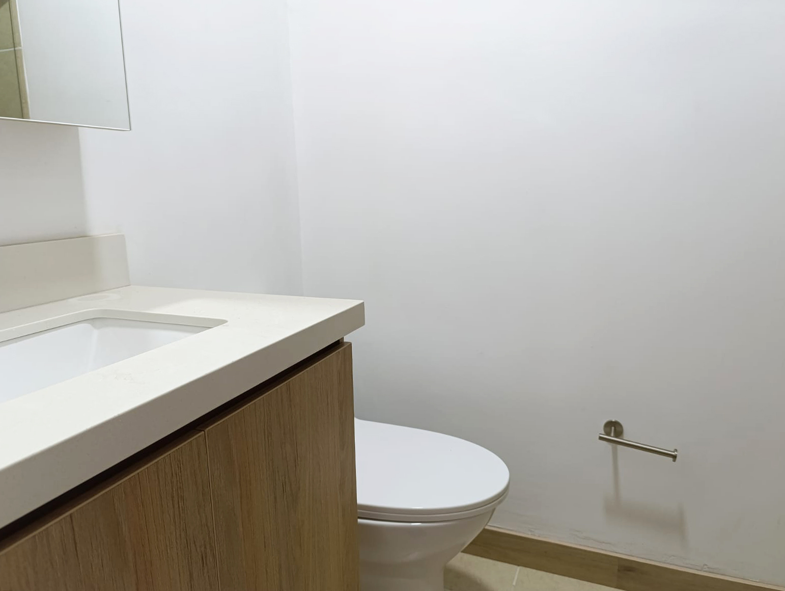 Apartamento de 3 alcobas en arriendo en El Tesoro, Medellín, 250 m² · foto 15 de 20