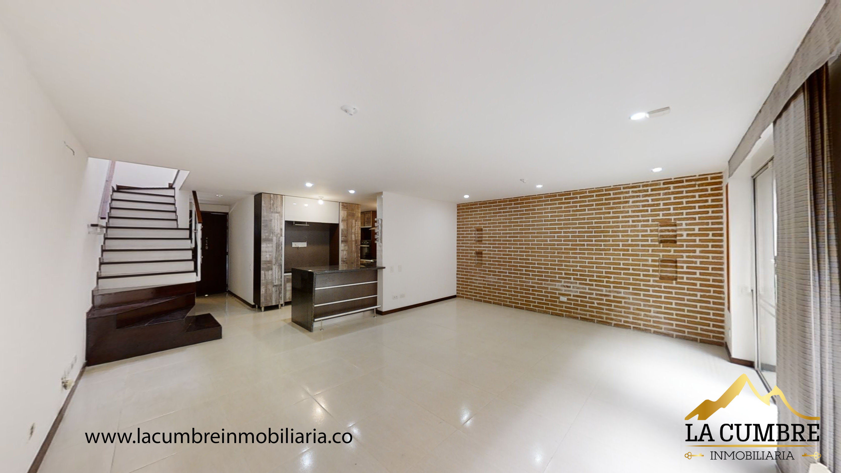 Casa de 3 alcobas en venta en El Poblado, Medellín, 204 m² · foto 4 de 13