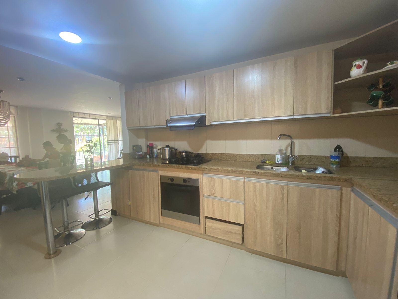 Casa de 4 alcobas en venta en El Castillo, Jamundí, 250 m² · foto 3 de 19