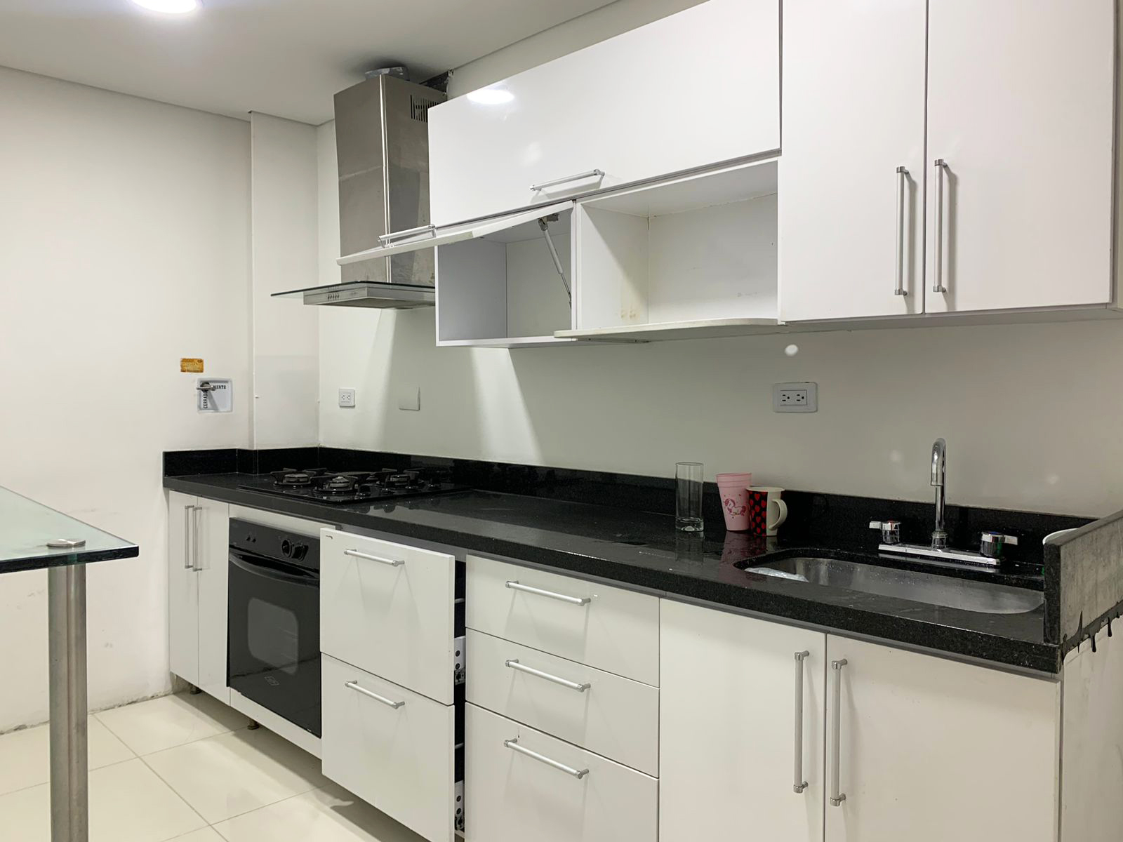 Local en arriendo en Patio Bonito, Medellín, 600 m² · foto 11 de 15