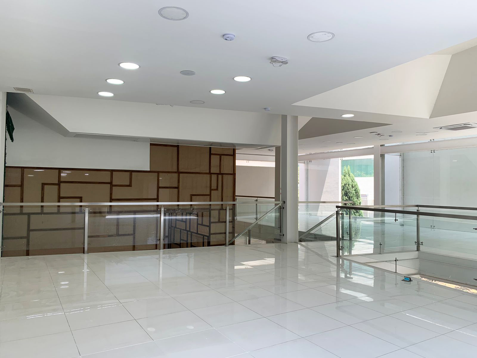 Local en arriendo en Patio Bonito, Medellín, 600 m² · foto 12 de 15
