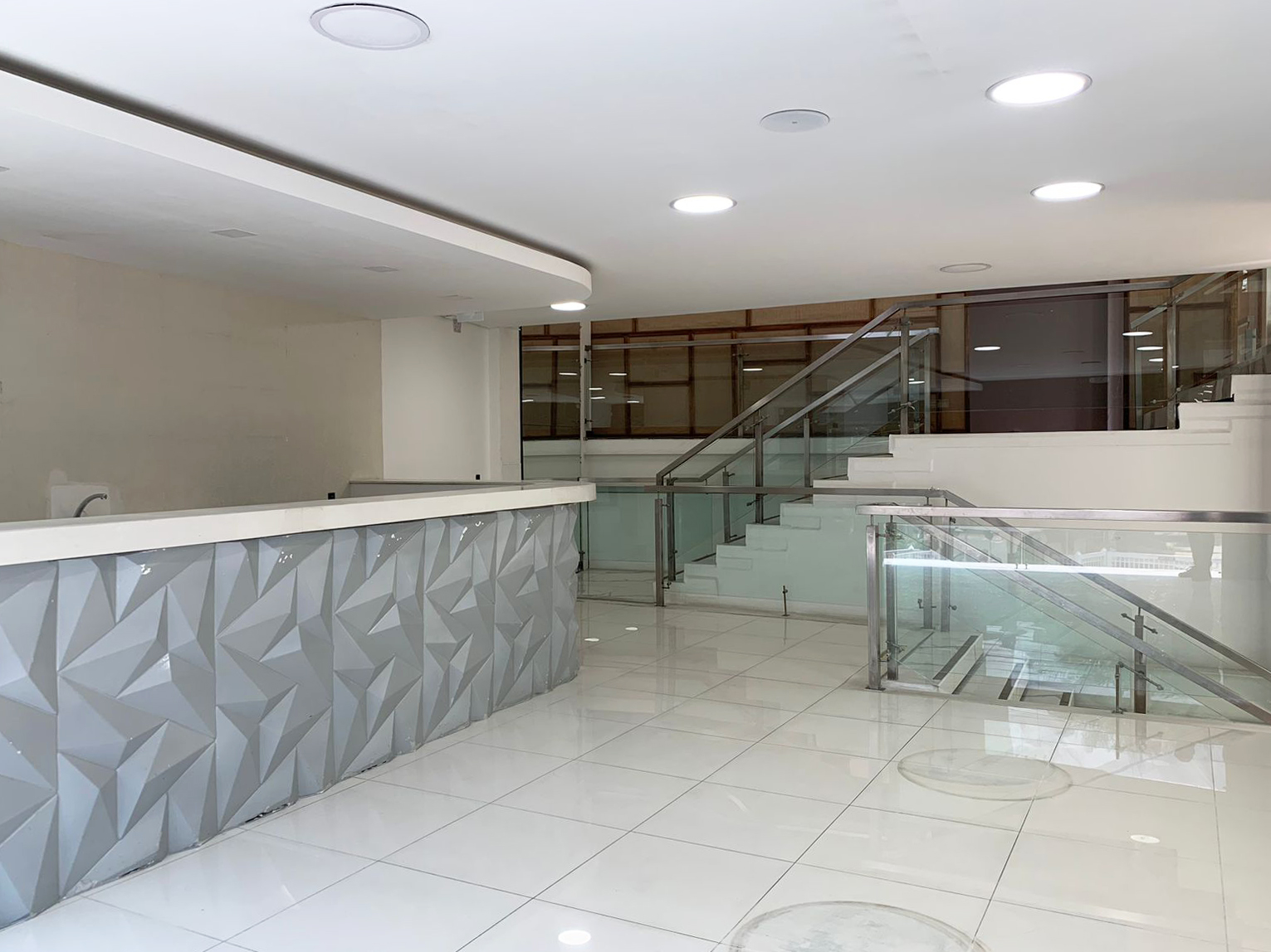 Local en arriendo en Patio Bonito, Medellín, 600 m² · foto 4 de 15