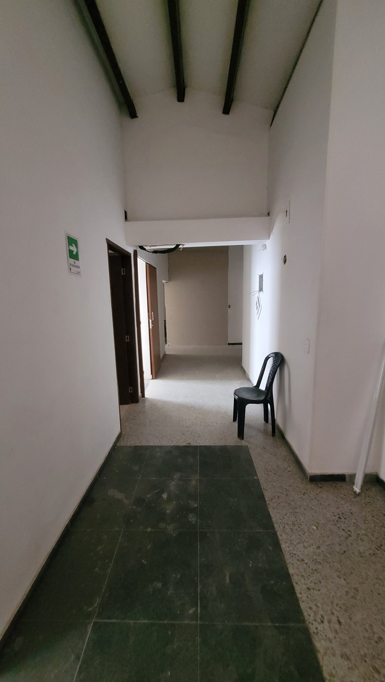 Casa de 20 alcobas en arriendo en Tequendama, Cali, 710 m² · foto 12 de 23