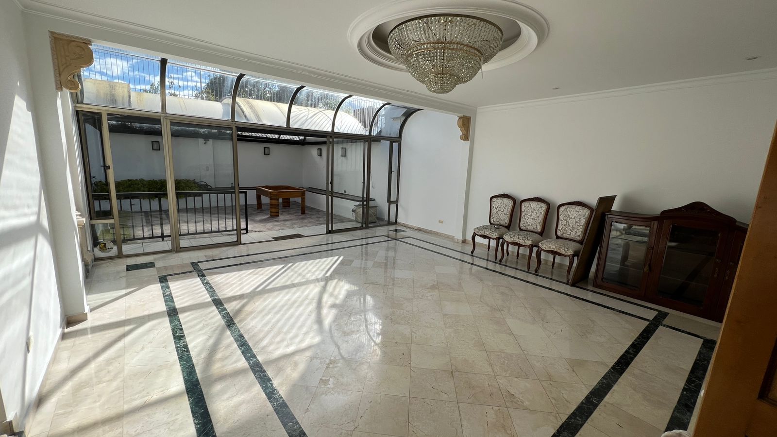 Casa en venta en Santa Barbara Alta, Bogotá · foto 3 de 22