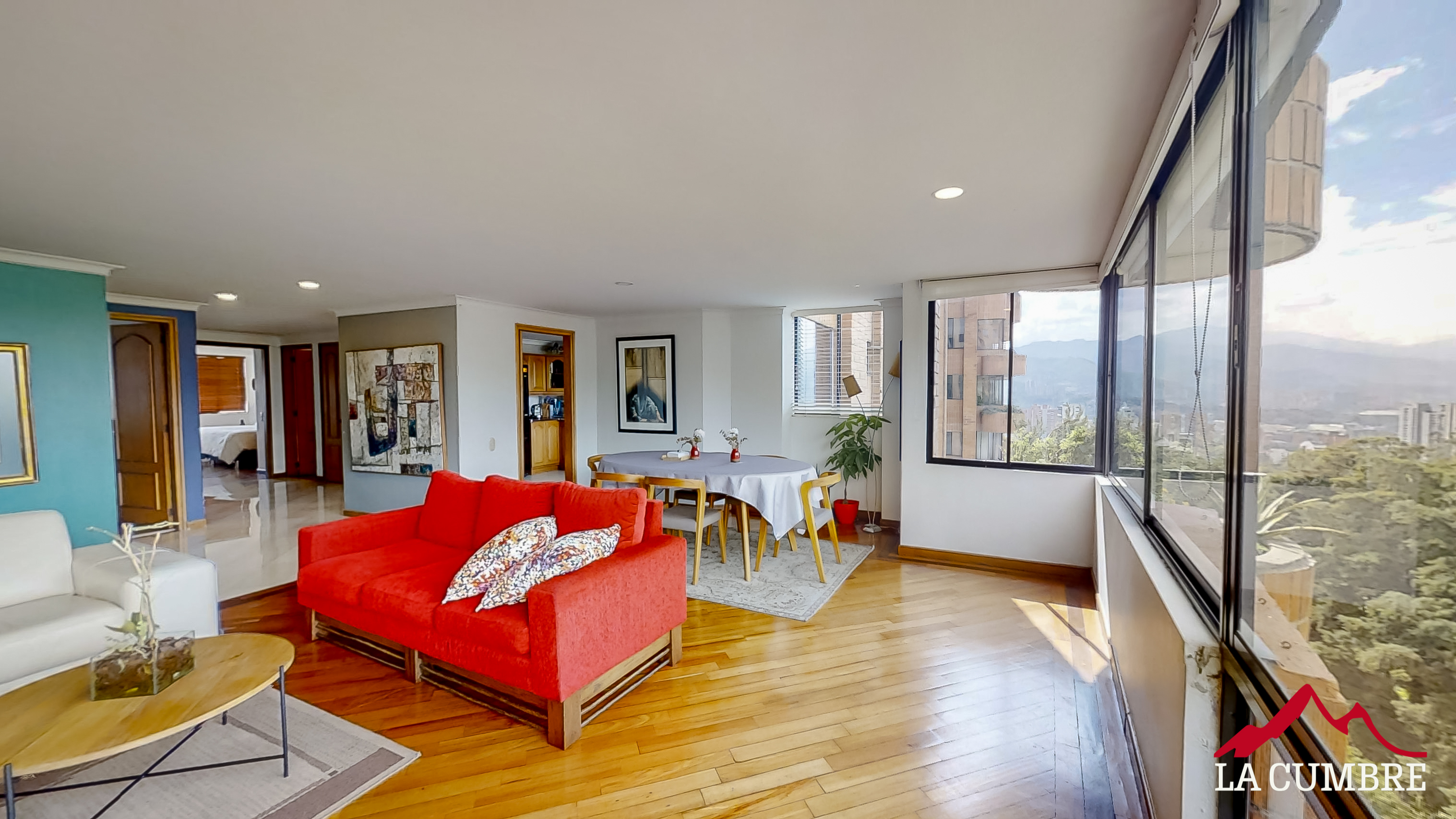 Apartamento de 4 alcobas en venta en El Diamante No.2, Medellín, 200 m² · foto 6 de 11
