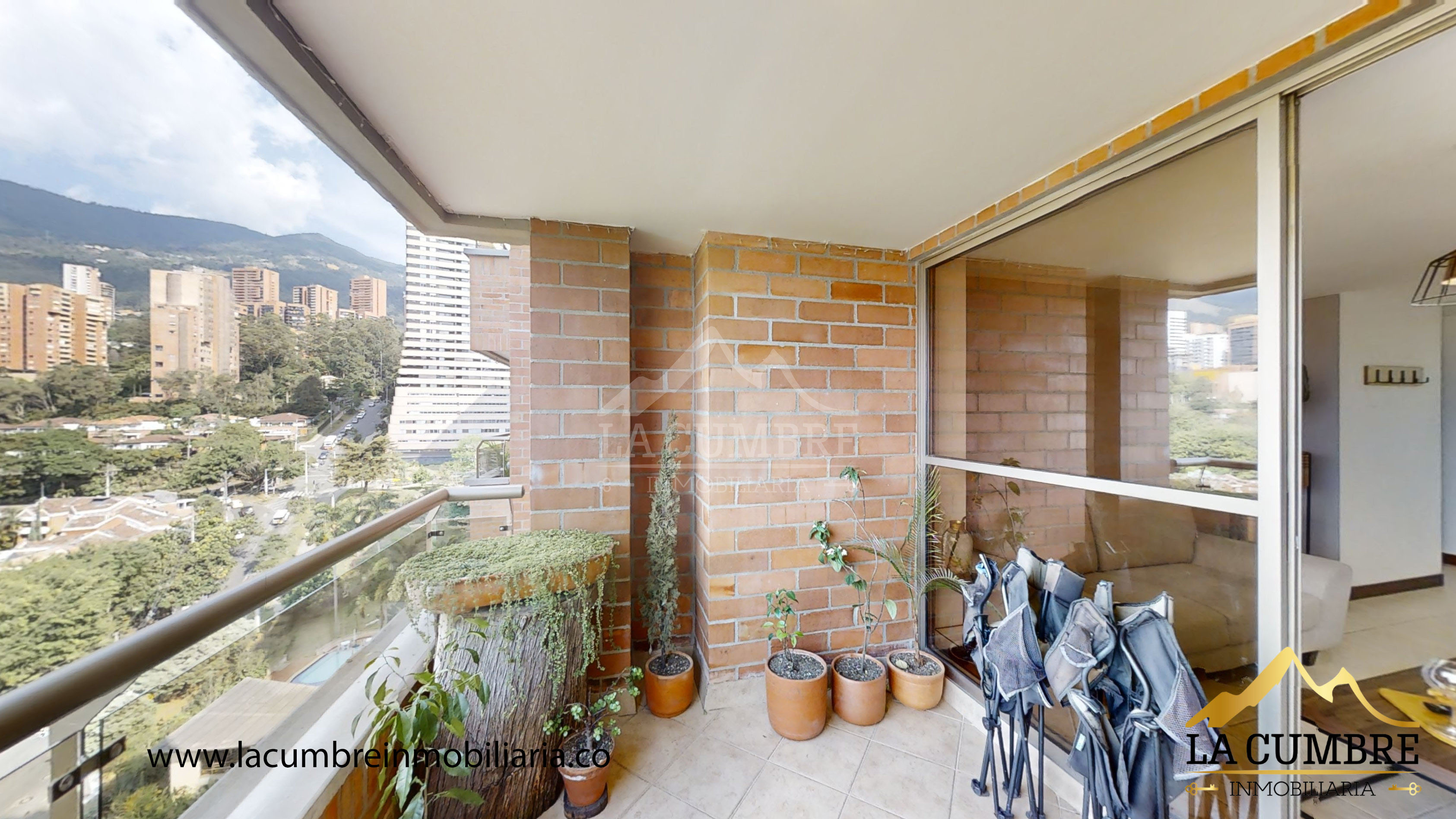Apartamento en arriendo en El Poblado, Medellín · foto 6 de 13