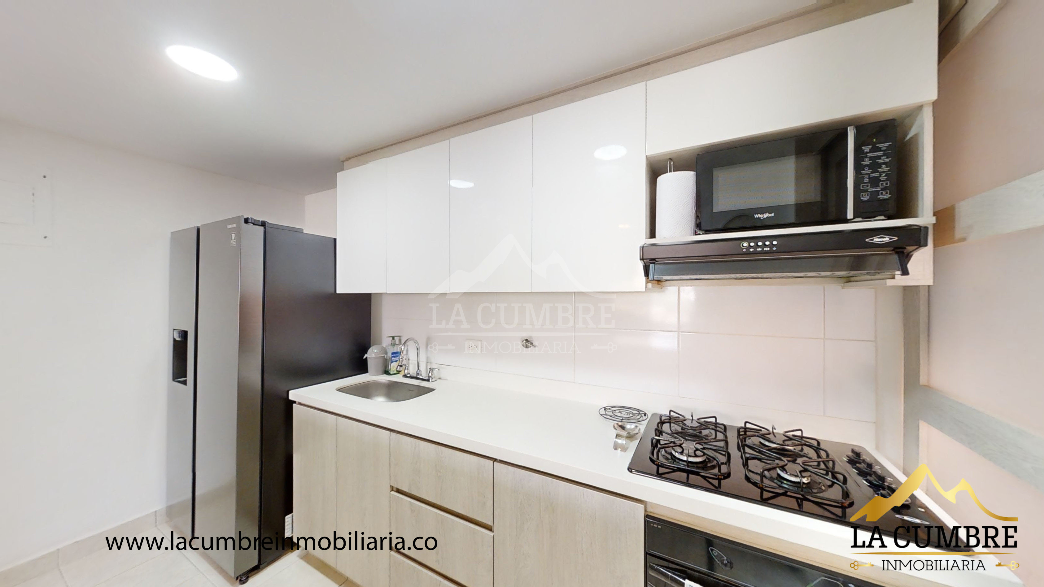 Apartamento en arriendo en El Poblado, Medellín · foto 7 de 13