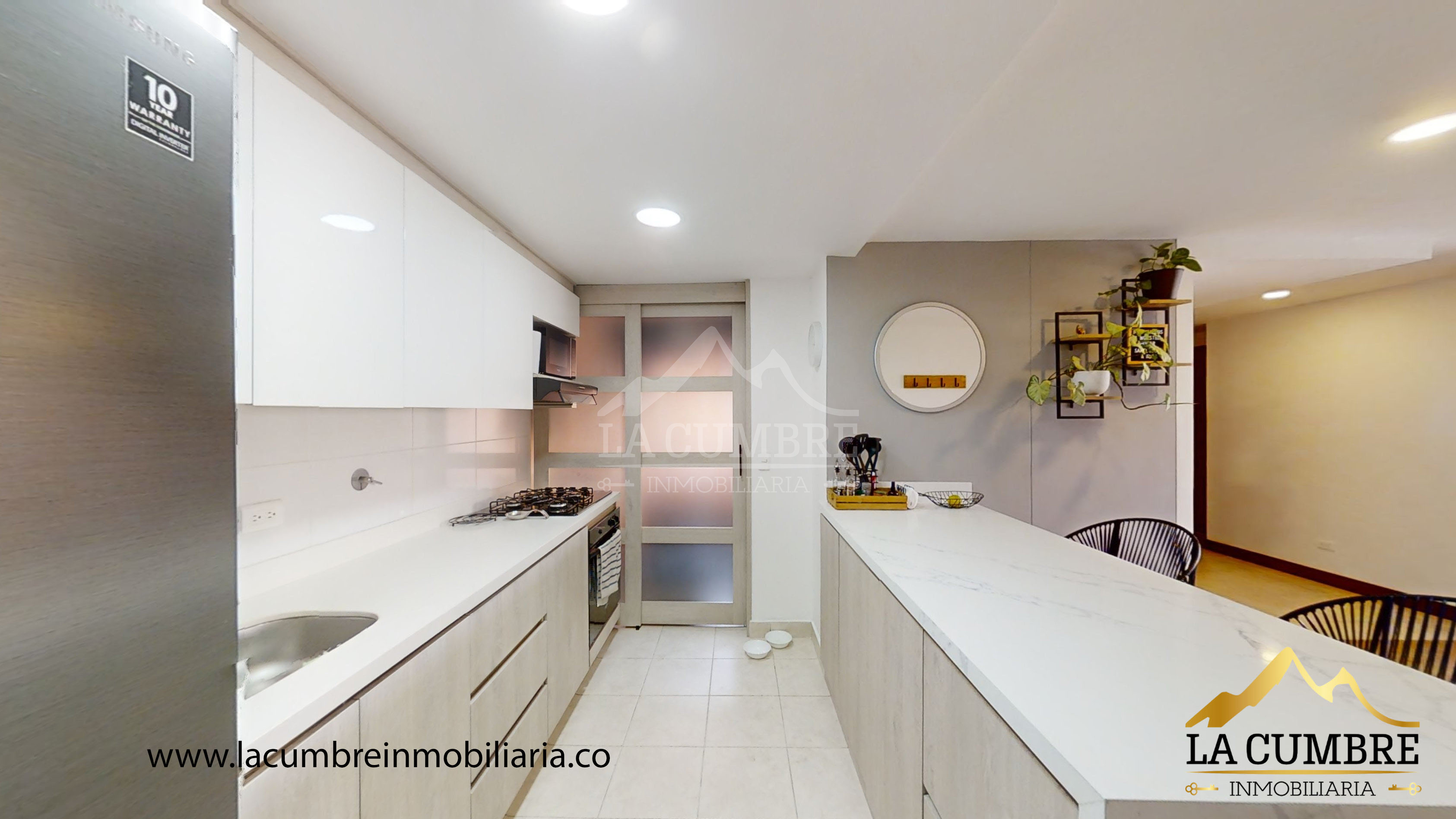 Apartamento en arriendo en El Poblado, Medellín · foto 8 de 13