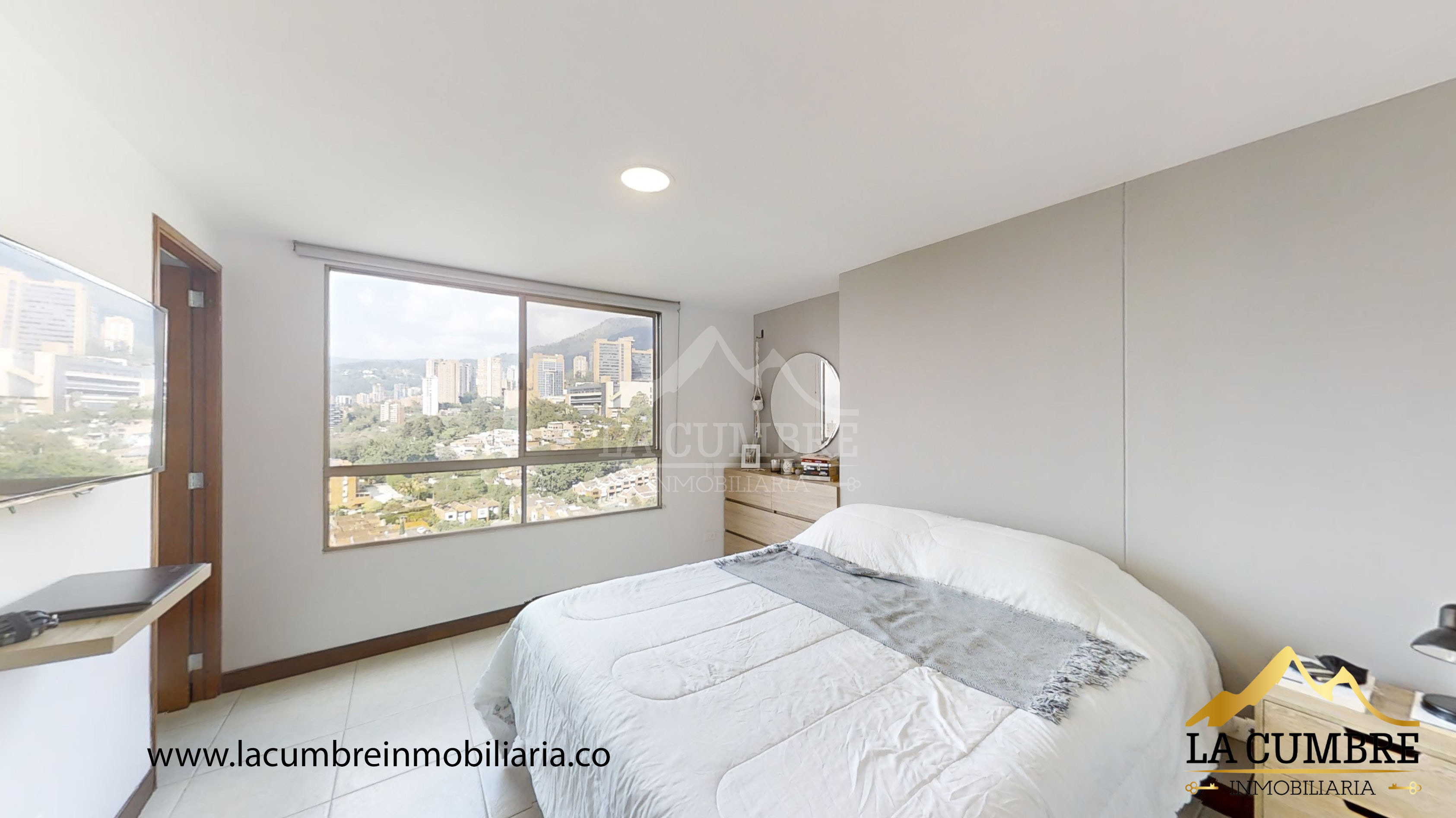 Apartamento en arriendo en El Poblado, Medellín · foto 9 de 13