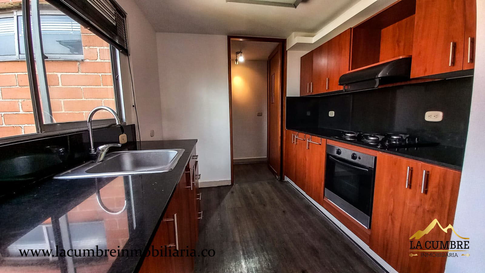 Apartamento de 2 alcobas en arriendo en Castropol, Medellín, 180 m² · foto 7 de 14