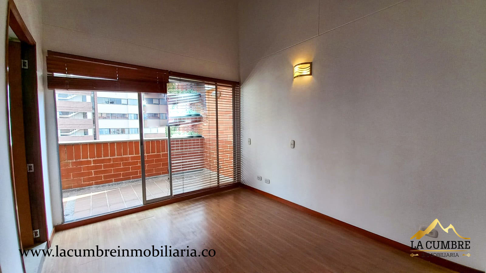 Apartamento de 2 alcobas en arriendo en Castropol, Medellín, 180 m² · foto 8 de 14