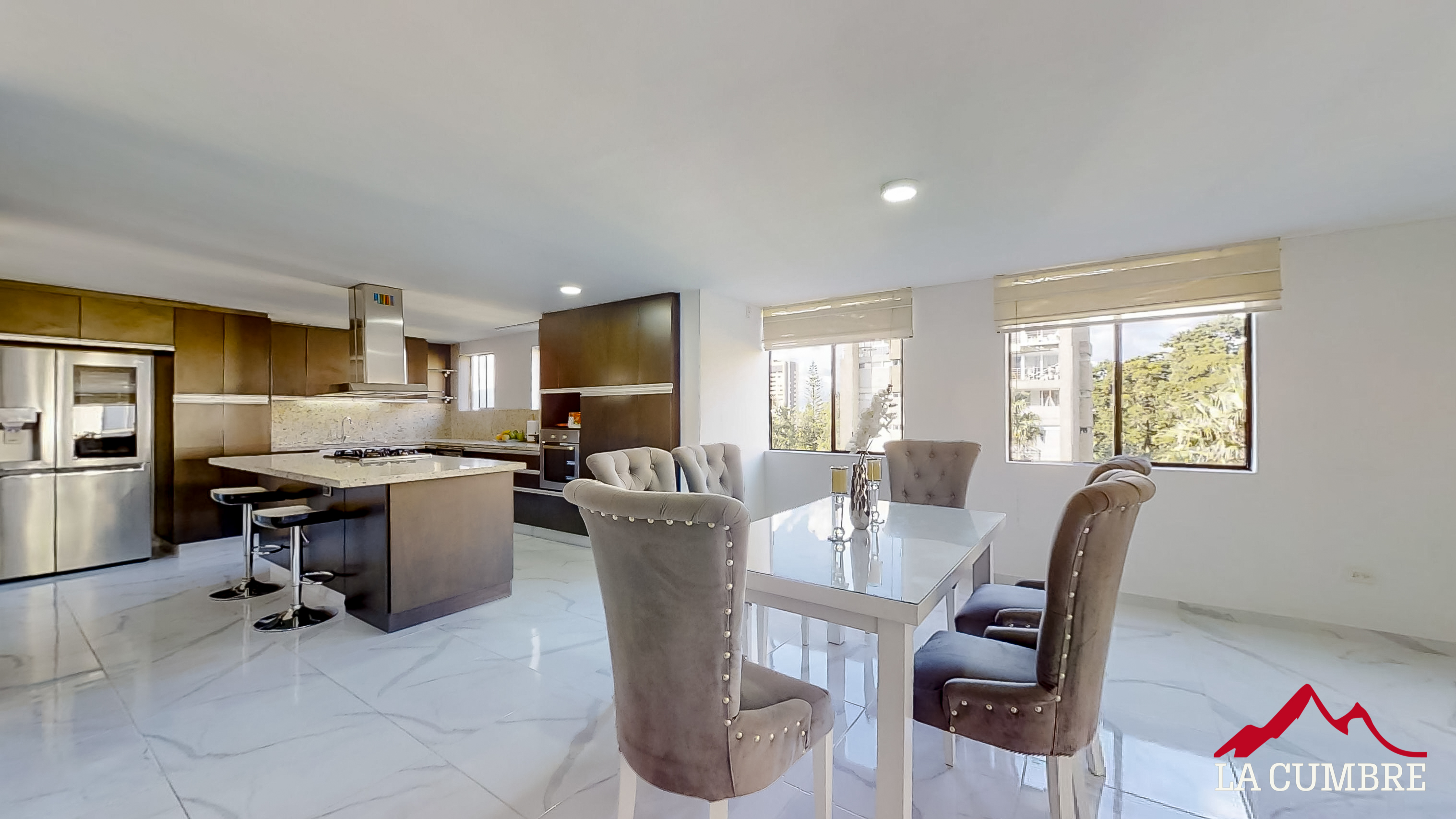 Apartamento en arriendo en El Poblado, Medellín · foto 4 de 12