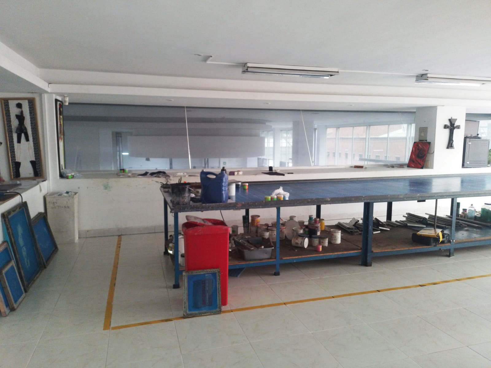 Bodega en venta en La Candelaria, Medellín, 2372 m² · foto 2 de 20