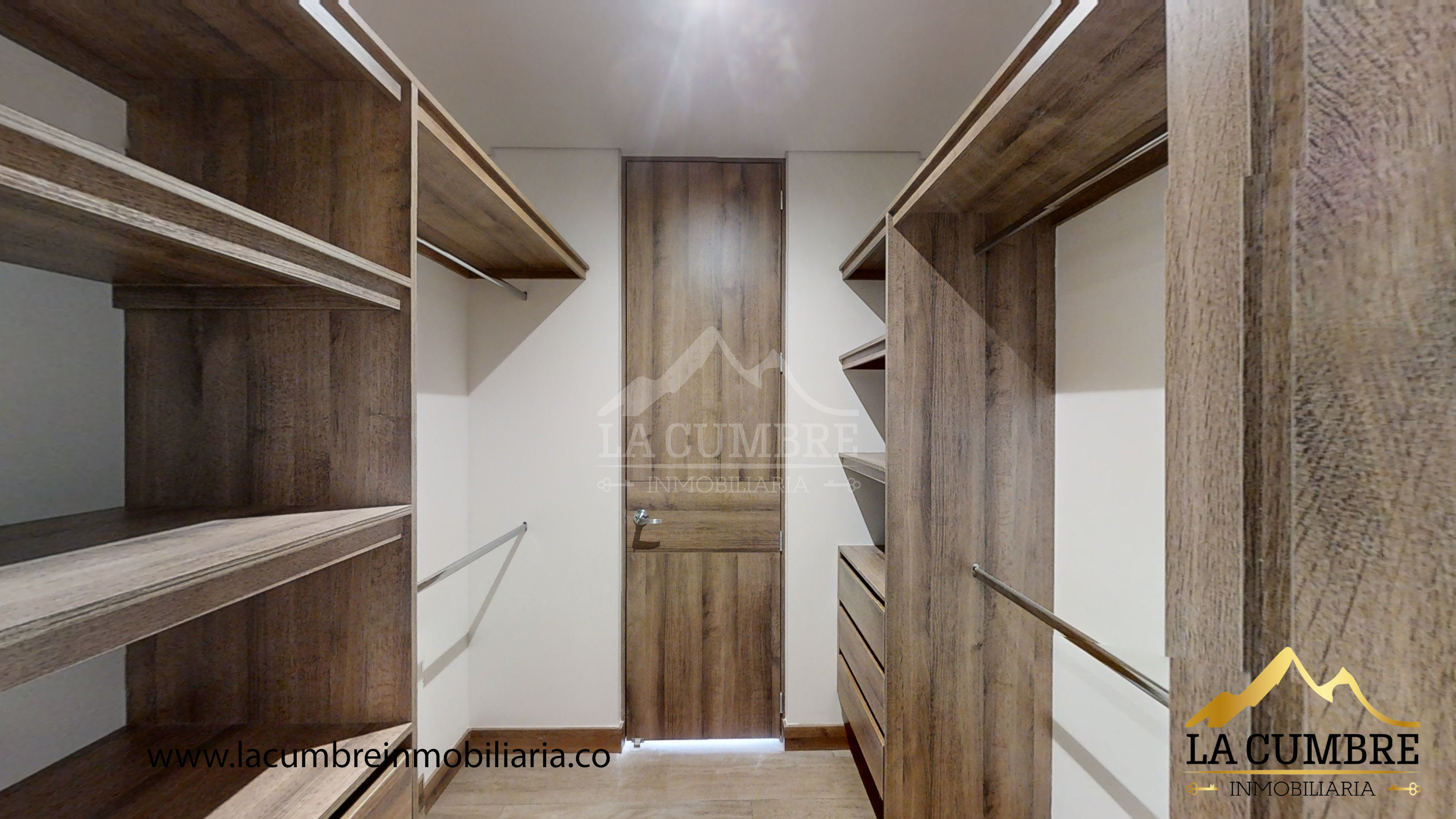 Apartamento en arriendo en Ciudad Del Río, Medellín · foto 14 de 17