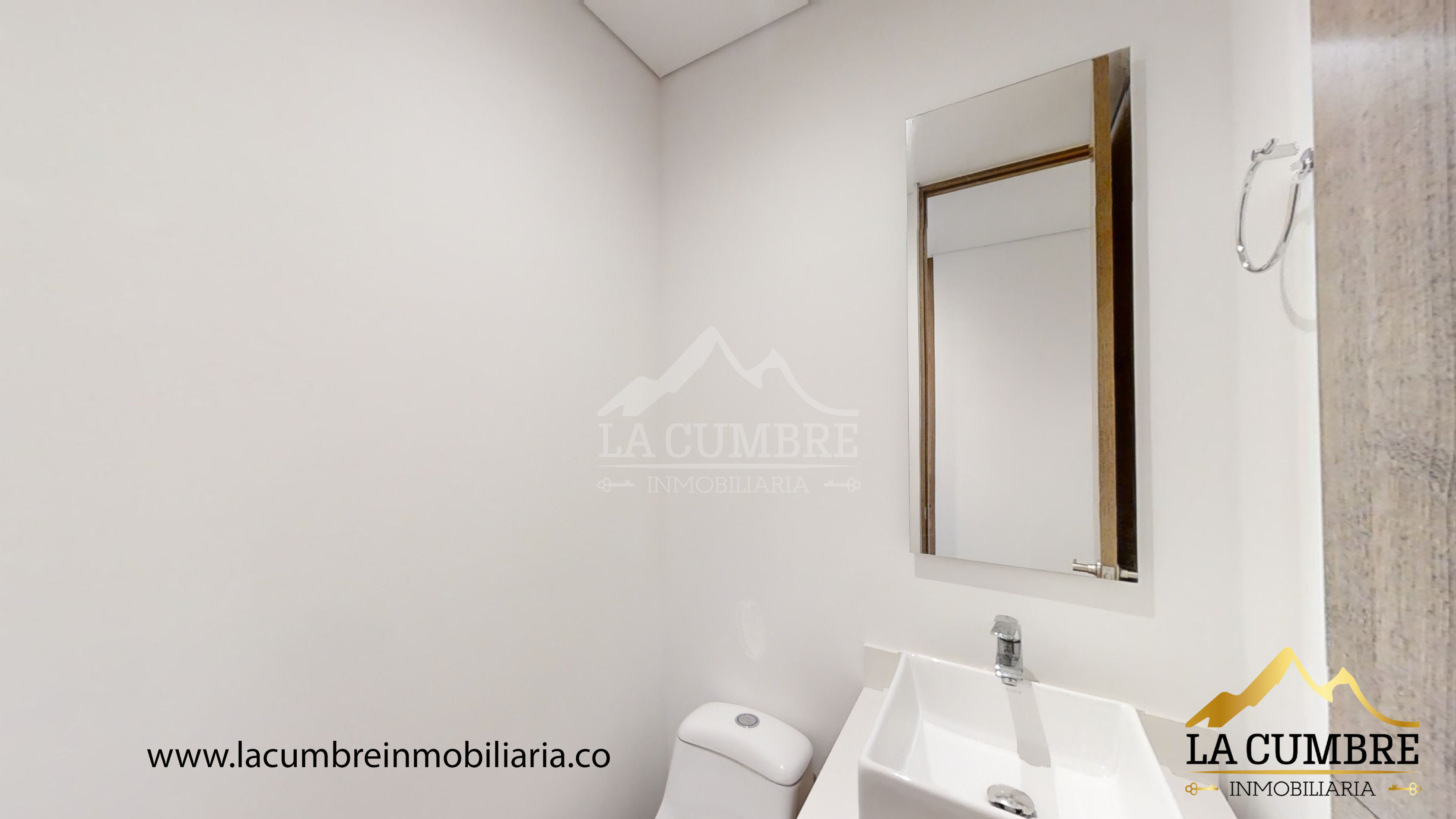 Apartamento en arriendo en Ciudad Del Río, Medellín · foto 5 de 17