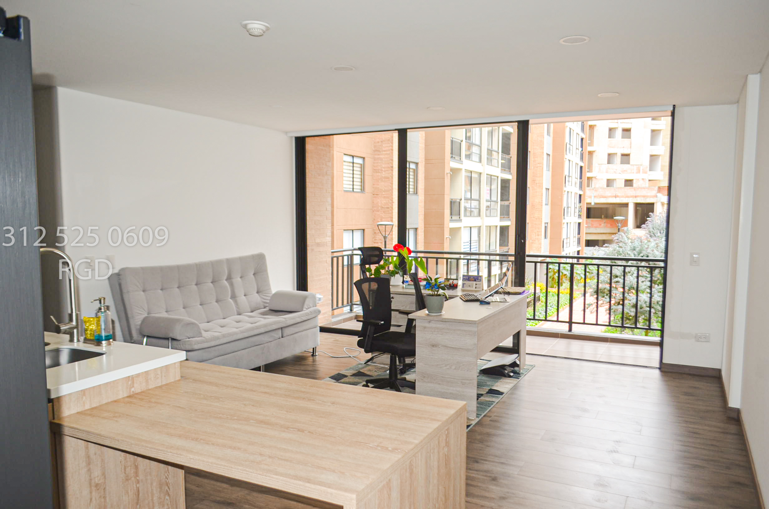Apartamento de 3 alcobas en venta en Centro, Sopó, 95 m² · foto 2 de 24