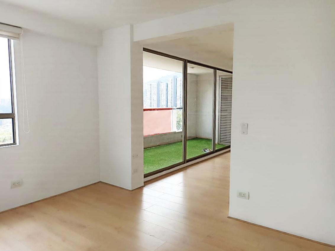 Apartamento de 2 alcobas en venta en Loma De Los Bernal, Medellín, 84 m² · foto 15 de 19