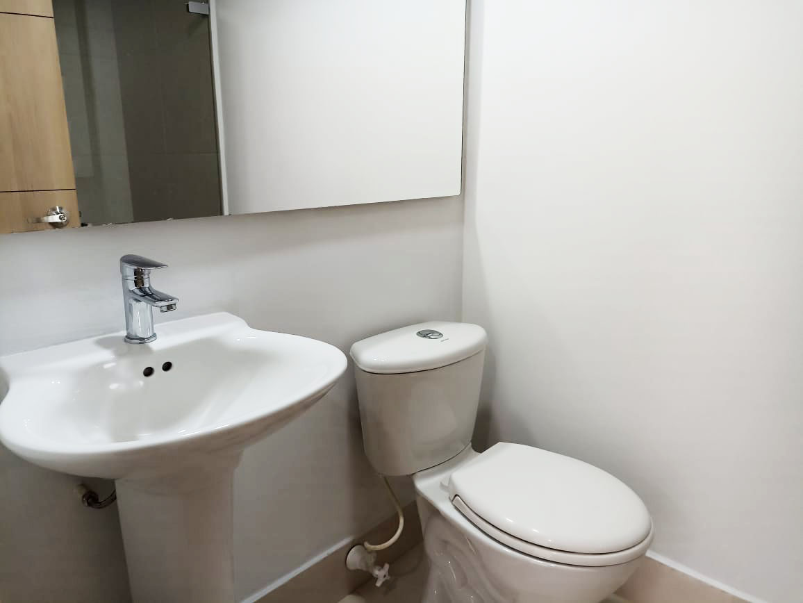 Apartamento de 2 alcobas en venta en Loma De Los Bernal, Medellín, 84 m² · foto 19 de 19