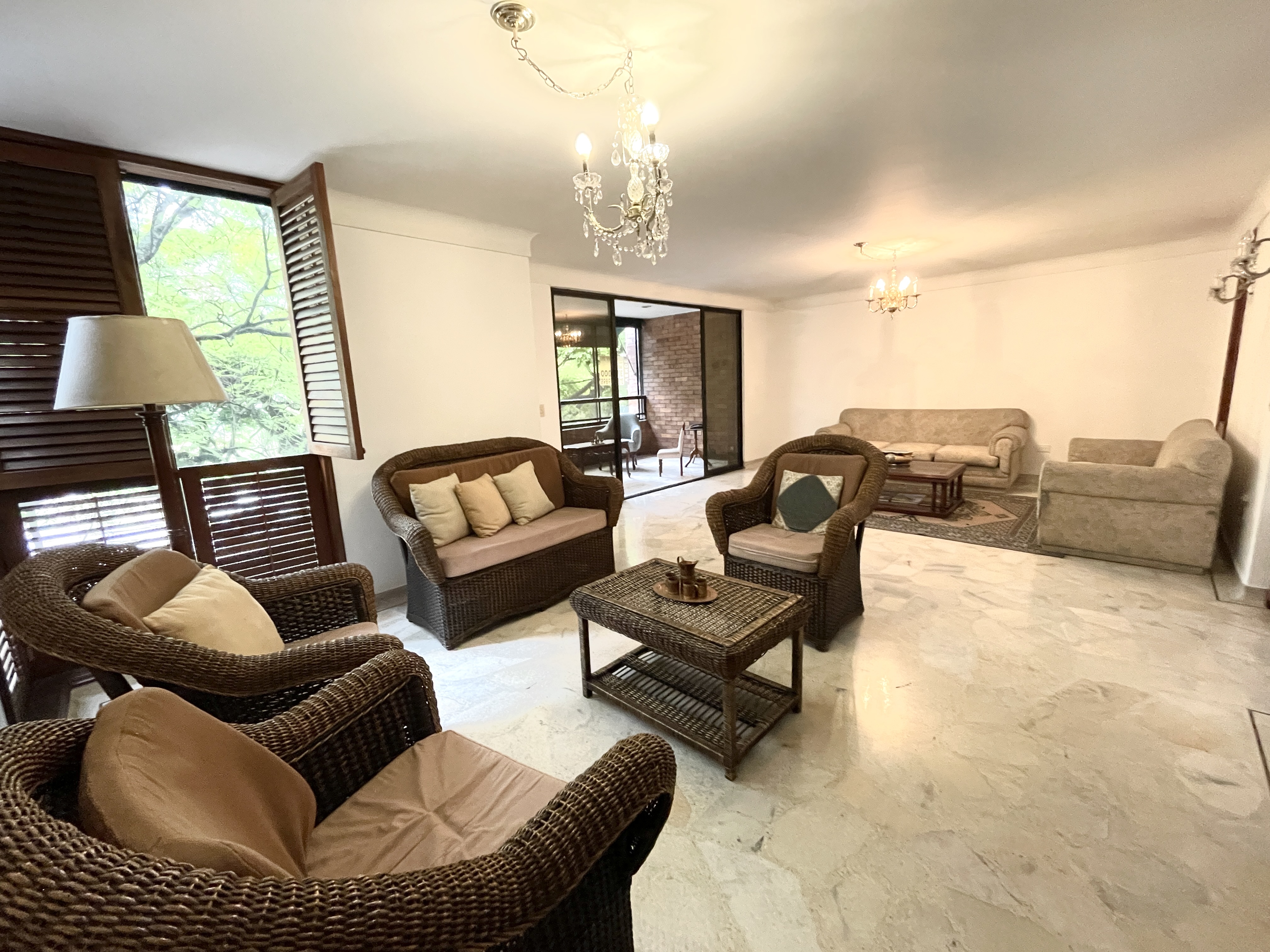Apartamento en venta en Santa Teresita, Cali · foto 5 de 23