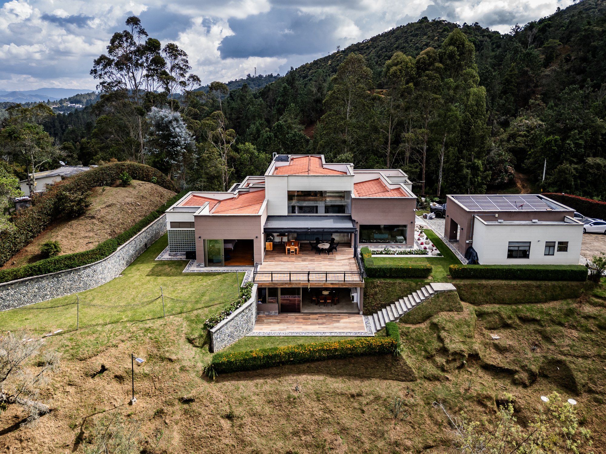 Finca en venta en Las Palmas, Envigado, 7473 m² · foto 2 de 24