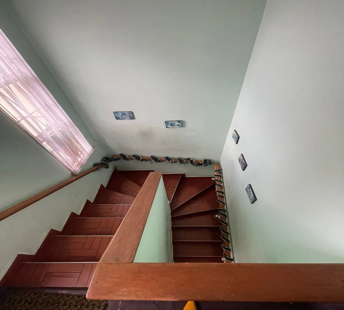 Casa de 5 alcobas en venta en Castilla, Bogotá, 227 m² · foto 15 de 17