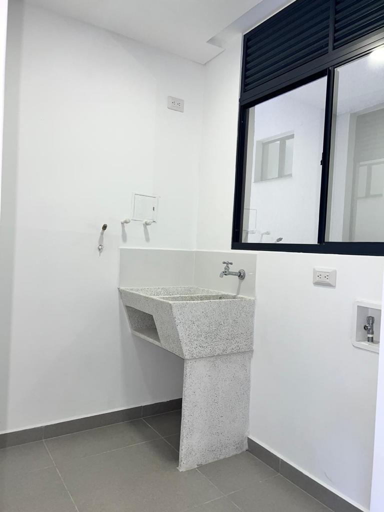 Apartamento en venta en Pinares, Pereira · foto 21 de 21