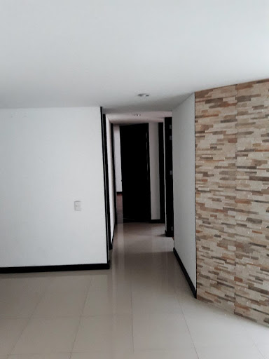 Apartamento en venta en Fontibon, Bogotá · foto 8 de 16