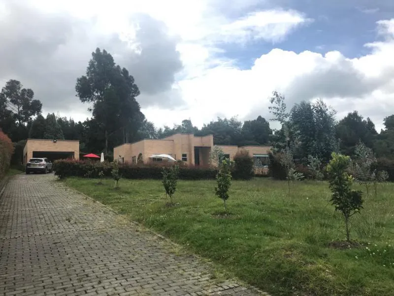 Casa de 3 alcobas en venta en Centro Tocancipá, Tocancipá, 400 m² · foto 3 de 16