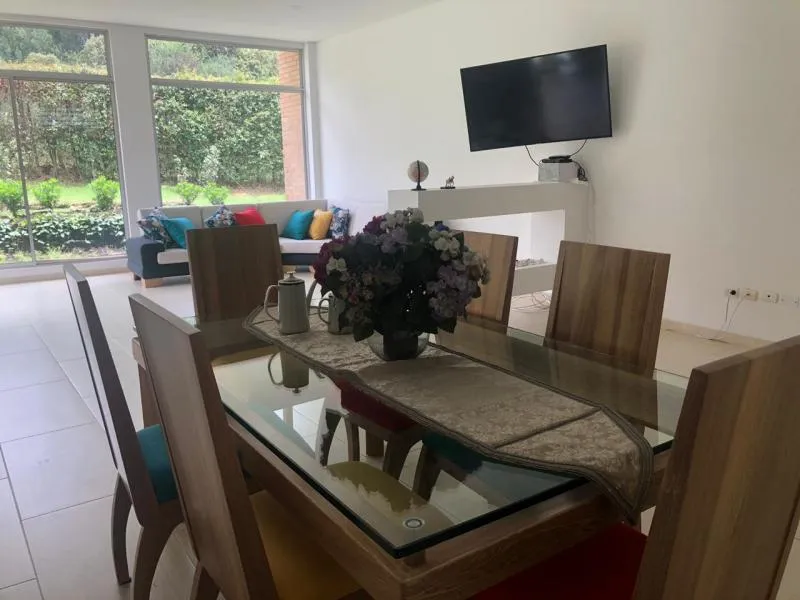 Casa de 3 alcobas en venta en Centro Tocancipá, Tocancipá, 400 m² · foto 7 de 16