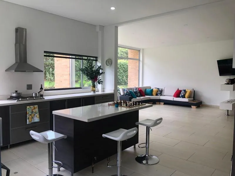 Casa de 3 alcobas en venta en Centro Tocancipá, Tocancipá, 400 m² · foto 9 de 16