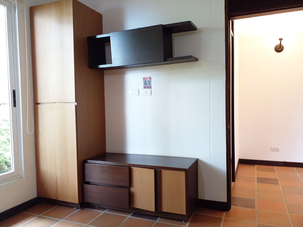 Casa de 3 alcobas en venta en Loma Del Escobero, Envigado, 250 m² · foto 13 de 20