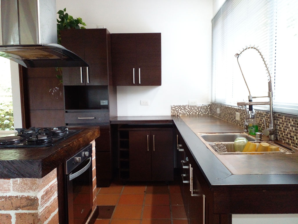 Casa de 3 alcobas en venta en Loma Del Escobero, Envigado, 250 m² · foto 6 de 20
