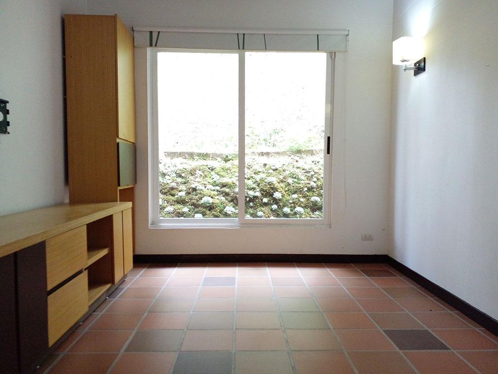 Casa de 3 alcobas en venta en Loma Del Escobero, Envigado, 250 m² · foto 8 de 20