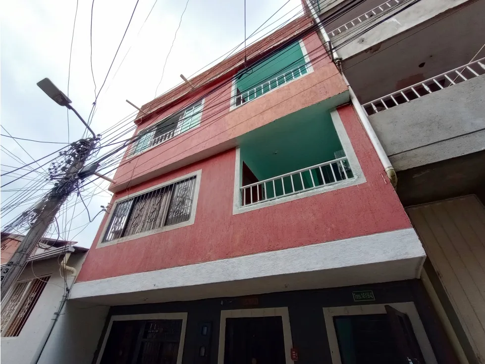 Apartamento de 6 alcobas en venta en La Cumbre, Floridablanca, 146 m² · foto 13 de 24
