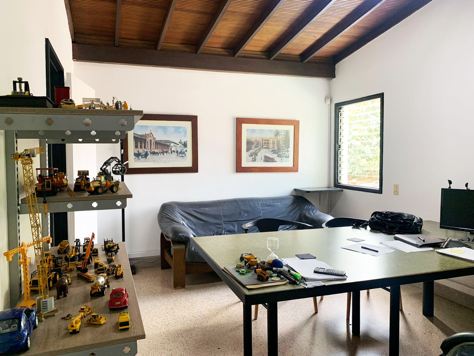 Local en arriendo en Santa Maria De Los Angeles, Medellín, 300 m² · foto 8 de 12