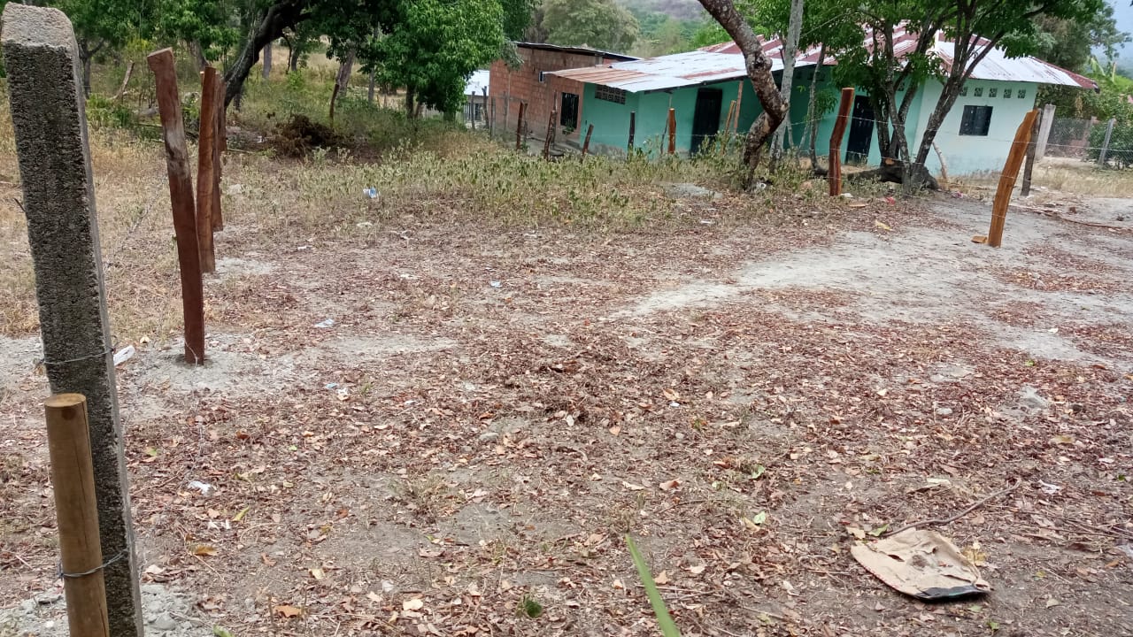 Lote en venta en Ricaurte, 20 m² · foto 3 de 11