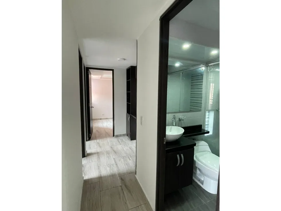 Apartamento de 3 alcobas en venta en La Prosperidad, Madrid, 64 m² · foto 8 de 19