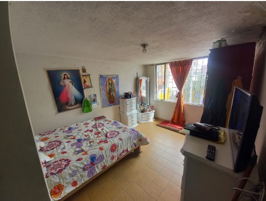 Casa en venta en Las Orquideas, Bogotá · foto 3 de 5