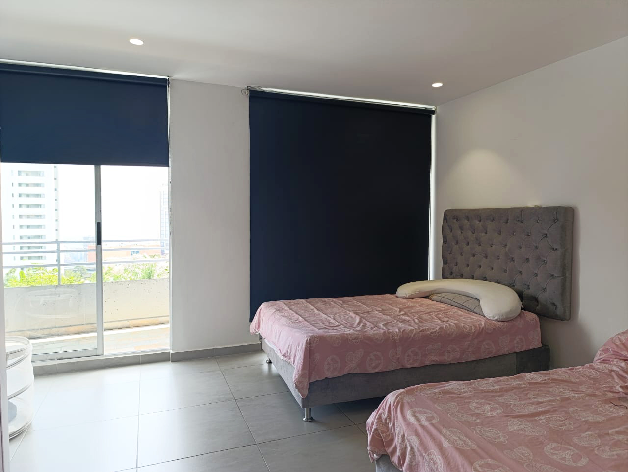 Apartamento de 2 alcobas en arriendo en El Tesoro, Medellín, 153 m² · foto 15 de 20