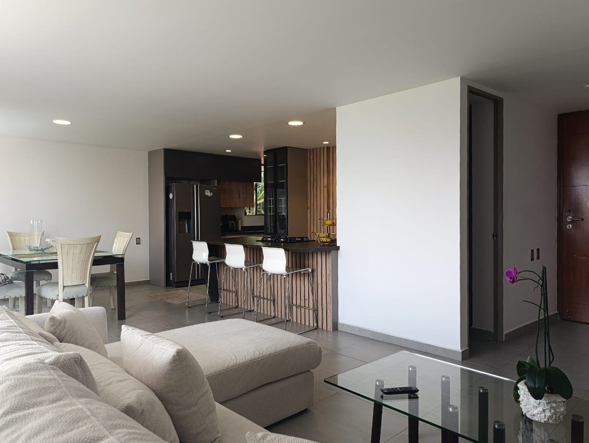 Apartamento de 2 alcobas en arriendo en El Tesoro, Medellín, 153 m² · foto 5 de 20