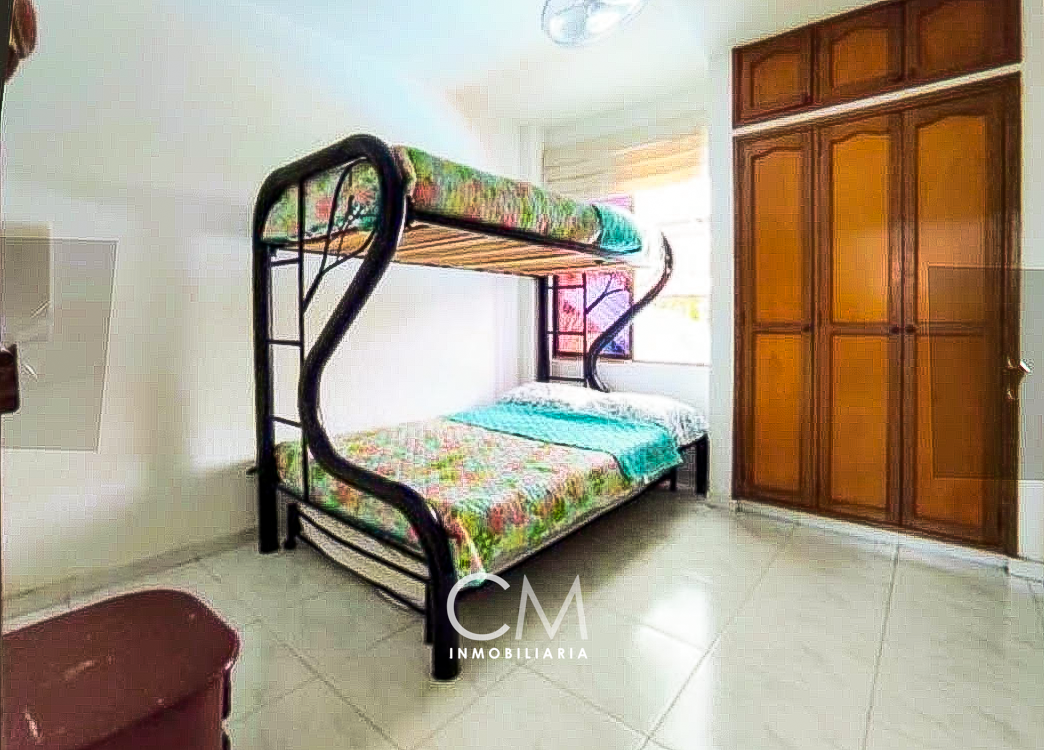 Casa de 4 alcobas en venta en El Portal, Ricaurte, 320 m² · foto 15 de 23